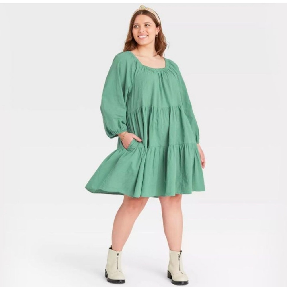 Universal Thread green babydoll dress long sleeves with pockets semi square neck